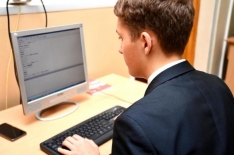 Рособрнадзор 19 ноября проводит тренировочный ЕГЭ по информатике в компьютерной форме