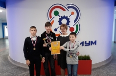Команда МБУДОСЮТ - победитель регионального конкурса по радиотехническому конструированию