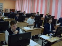 Мурманская область: Тренировочный КЕГЭ по информатике и ИКТ прошел в штатном режиме