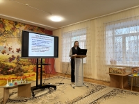 Круглый  стол:  «Музейный уголок как одна  из форм   знакомства  дошкольников с традициями русского народа»